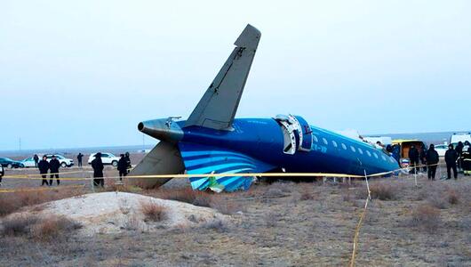 Nach dem Absturz von Passagierflugzeug in Kasachstan