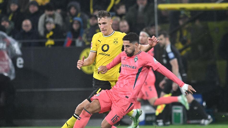 Werder Bremen holt auf - und gleich aus