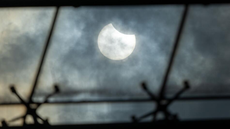 Partielle Sonnenfinsternis - Berlin