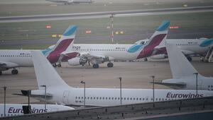 Eurowings-Maschinen am Boden