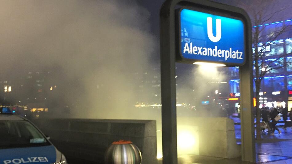 Brand im U-Bahnhof Alexanderplatz