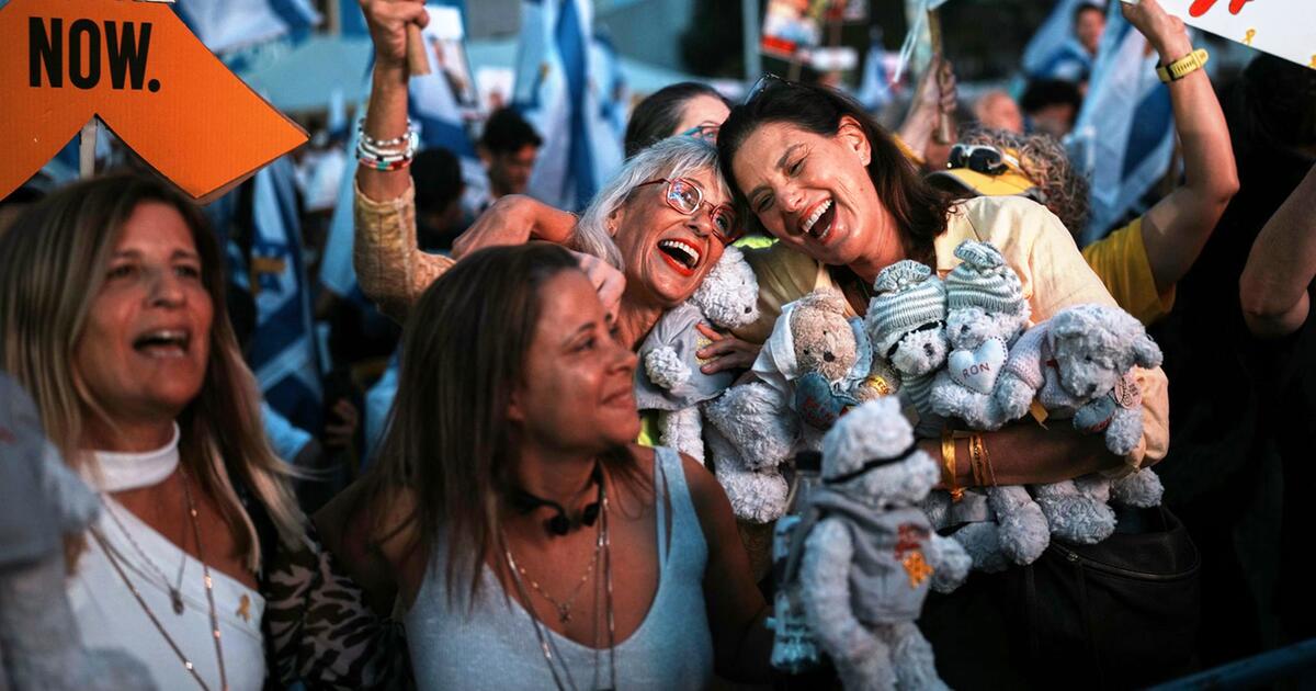 Israel Celebrates as Hamas Releases First Hostages Amid Emotional Gathering in Tel Aviv