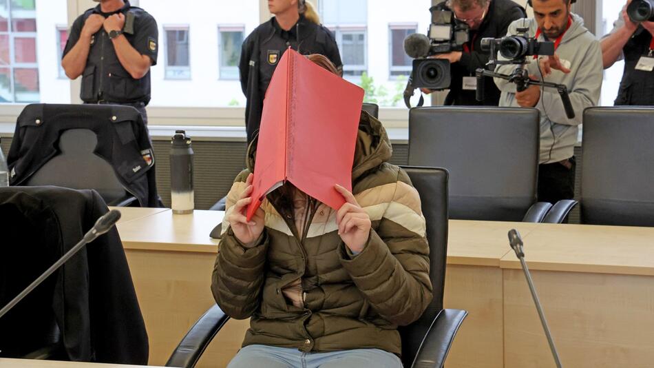 Nachrichten der Angeklagten an Fabians Vater im Fokus