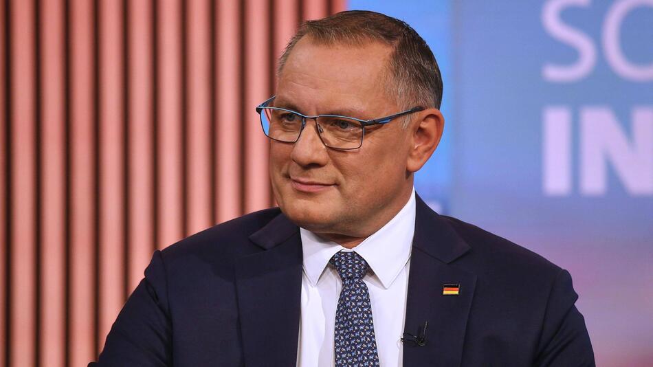 Hitzetote, Waldbrände: Für Tino Chrupalla trotzdem "ein ganz normaler Sommer"
