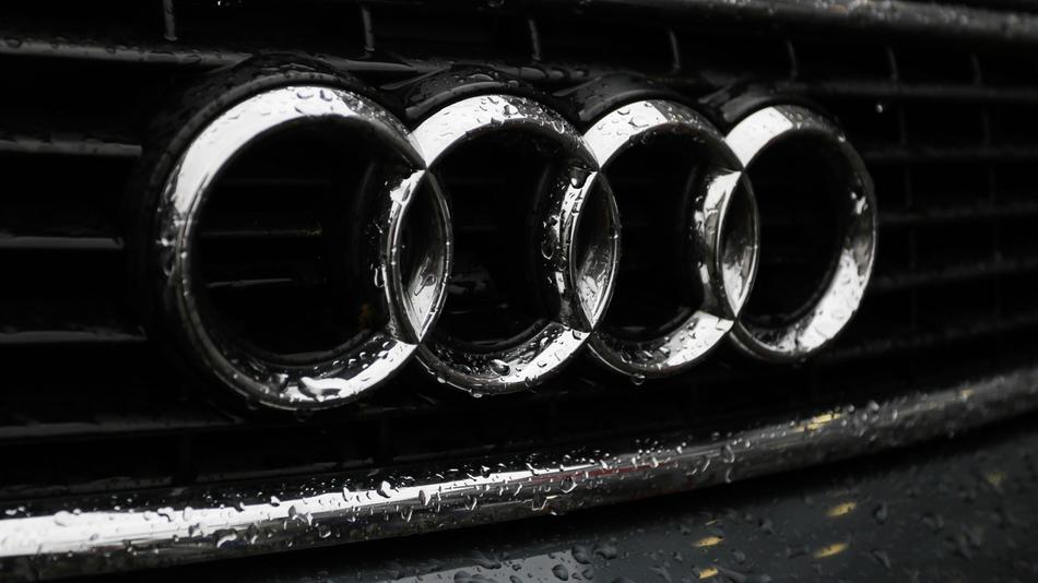 Audi-Gewinn bricht drastisch ein