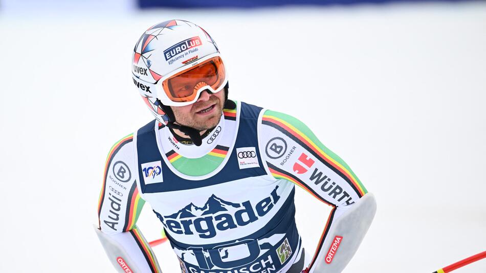 Andreas Sander nach seinem Super-G im Zielraum in Garmisch-Partenkirchen