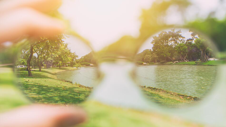 Wie unser heutiges Leben unsere Augen kaputt macht 