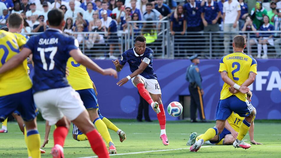 Überfällige Führung! Mbappé beendet Frankreichs Chancenwucher
