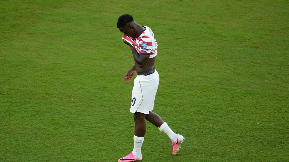 Sogar Trump jubelt: FIFA hebt Rot-Sperre von US-Star Balogun auf