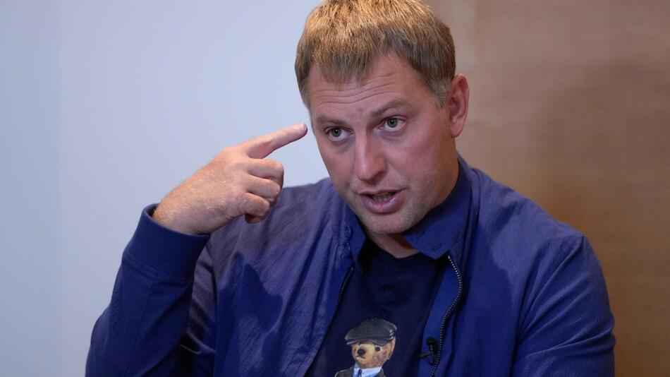 Putin-Kritiker gibt auf: "Weiterzumachen wäre Wahnsinn, der an Idiotie grenzt"