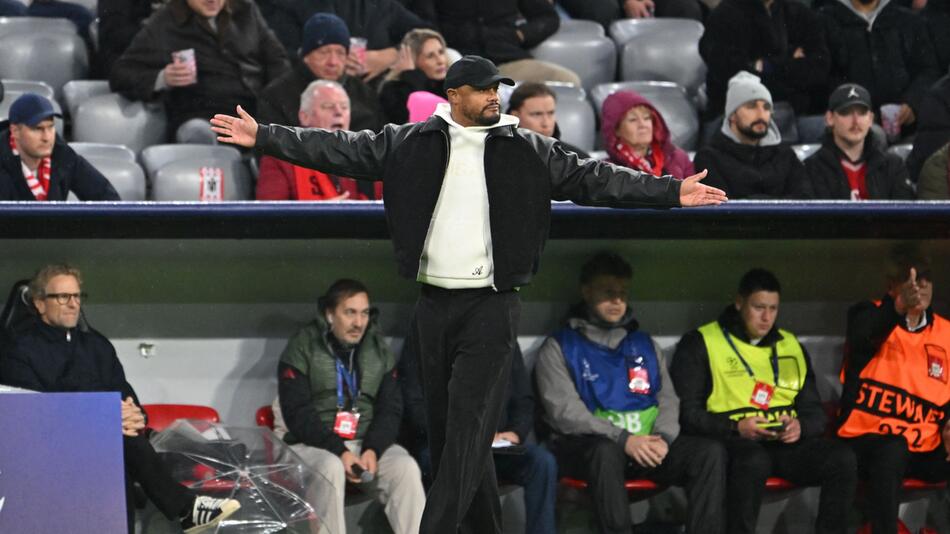Nach Zusammenbruch: Bayern-Trainer Kompany im Krankenhaus
