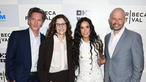 Andrew McCarthy, Ally Sheedy, Demi Moore und Jon Cryer (v. l.) bei der Premiere von "Brats" auf ...