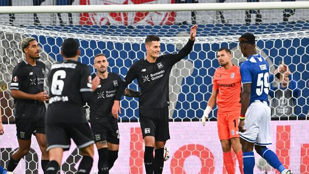 Lech Posen - Bayer Leverkusen