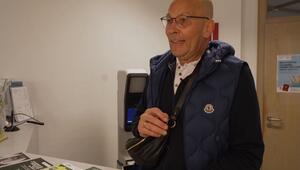 Verlorener Ehering wieder da – ehrlicher Finder sorgt für Happy End