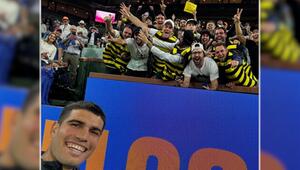 Fans in Bienenkostümen überraschen Tennis-Superstar bei Indian Wells