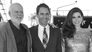 James Burrows (l.) an der Seite der "Will & Grace"-Stars Eric McCormack und Debra Messing.