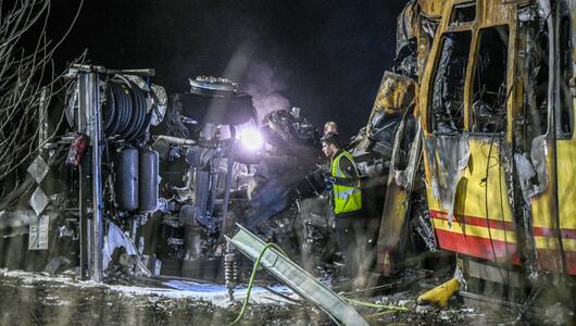 Unfall mit Tanklaster und Stadtbahn