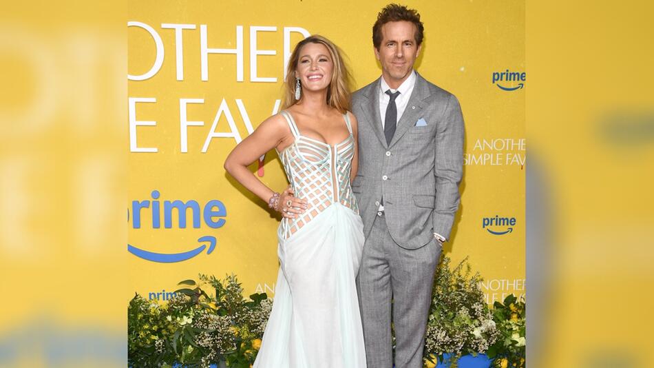 Blake Lively strahlt an der Seite von Ehemann Ryan Reynolds bei der Premiere ihres neuen Films ...