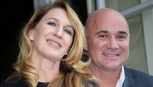 Steffi Graf und Andre Agassi sind seit 2001 verheiratet. Im Oktober können sie Silberne Hochzeit ...