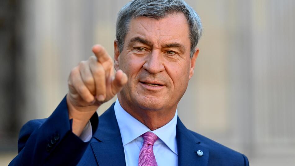 Söder warnt vor "Elfmeter ohne Torwart für die AfD"