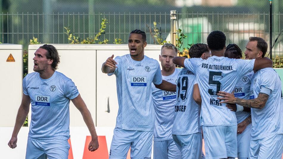 Viertligist erwischt Wolfsburg eiskalt - Rückschlag für Köln