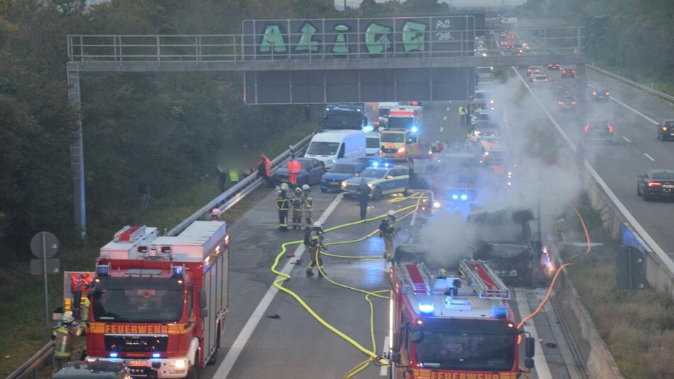 Schwerer Verkehrsunfall auf der A5