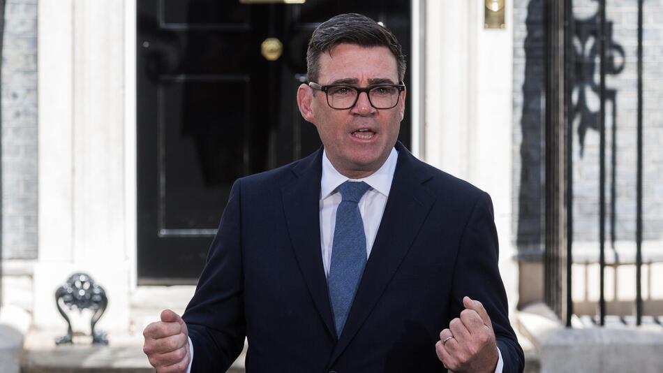 Neuer britischer Premier Burnham überrascht mit seinem Kabinett