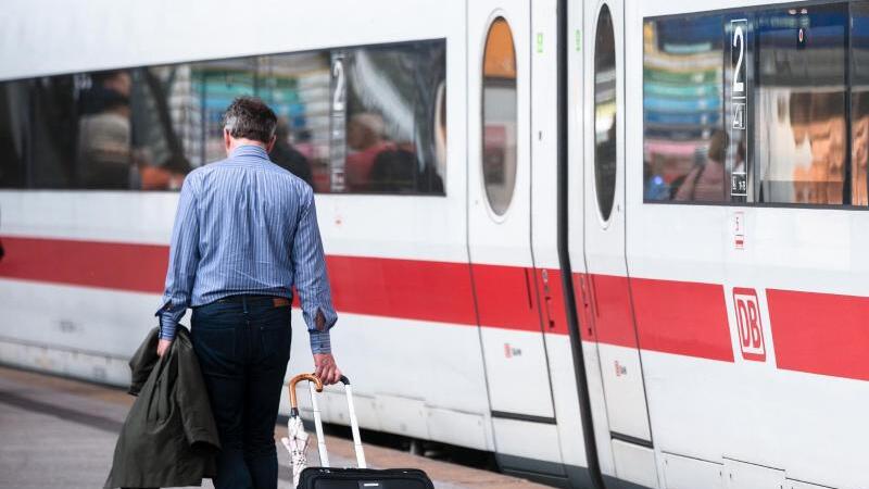 So kommt man mit der Bahn günstig ans Ziel