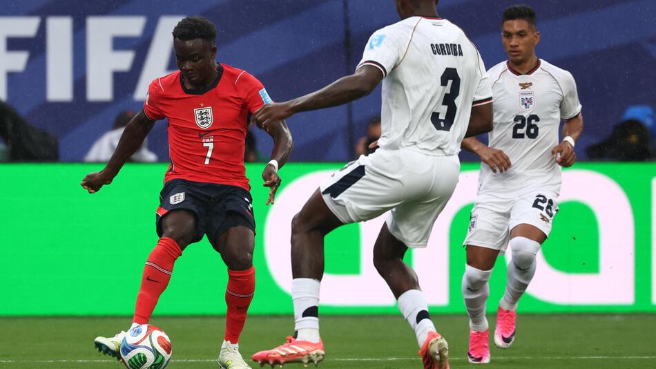England kämpft nach Dämpfer um den Gruppensieg