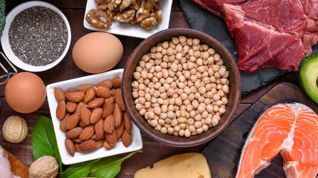 Proteinmangel: Diese Anzeichen deuten auf zu wenig Eiweiß hin