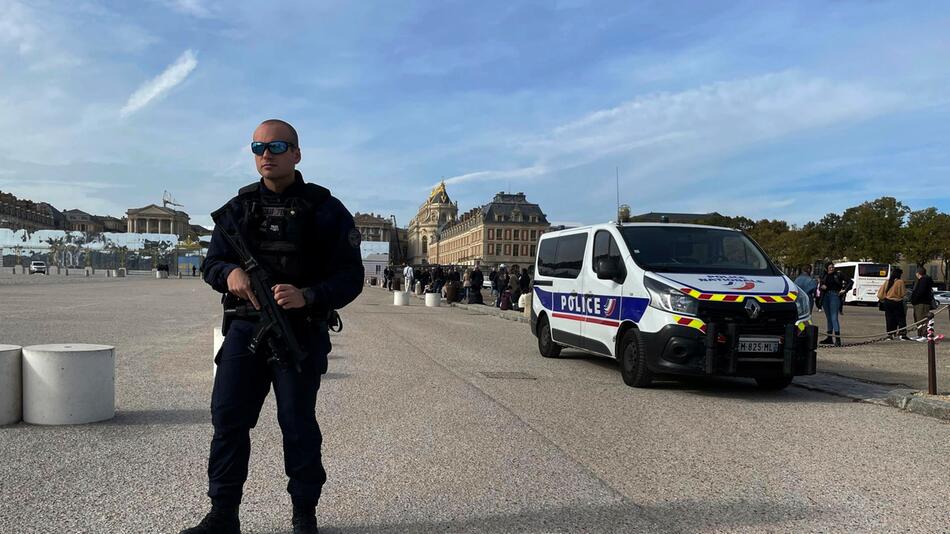 Schloss Versailles erneut wegen Bombendrohung evakuiert