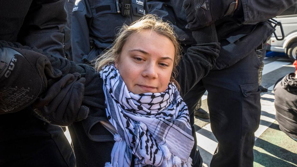 Greta Thunberg bei Demonstration in Brüssel festgenommen