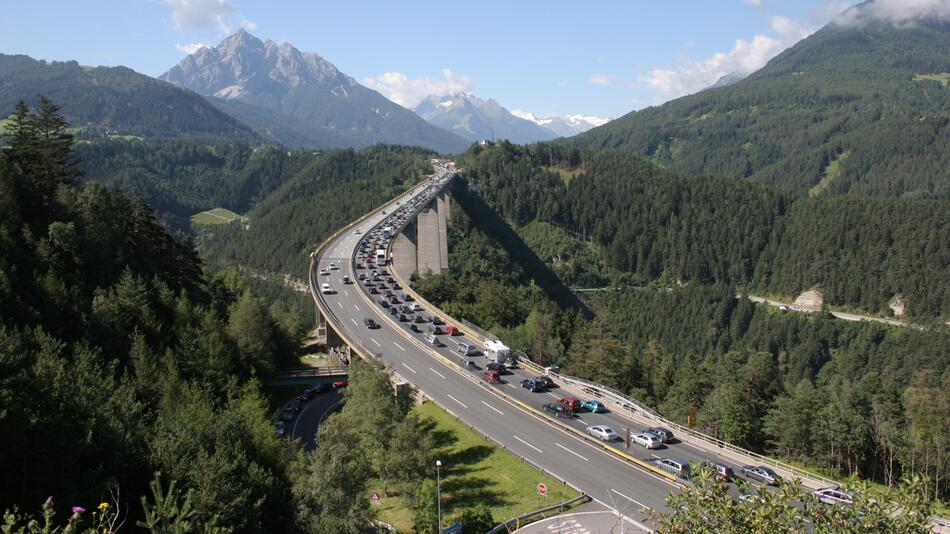 Fahrverbote in Tirol: Was Reisende ab Mai beachten müssen