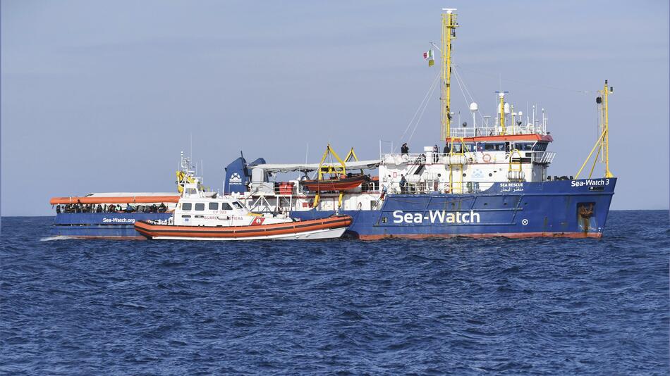 Flüchtlingsschiff «Sea Watch» vor Küste von Sizilien