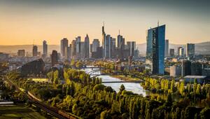 DWD-Jahresbilanz 2025: Viel Sonne, wenig Regen, kein Rekord