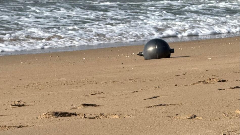 Niemals berühren, bewegen oder bergen: Warum "Space Balls" so gefährlich sind