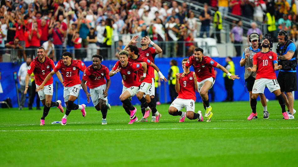 Premierensieg im Elfer-Krimi: Ägypten im WM-Achtelfinale