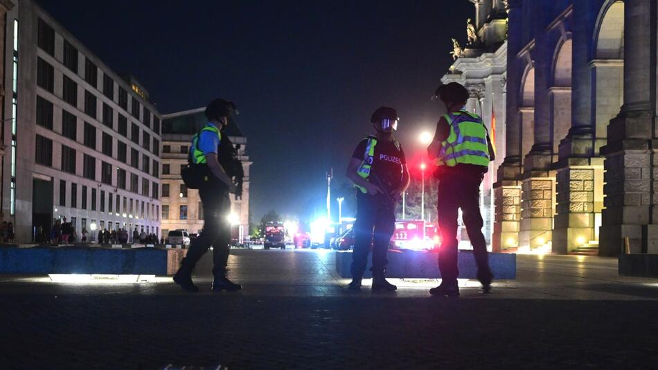 Christopher Street Day abgebrochen – Polizei spricht von "Lage"