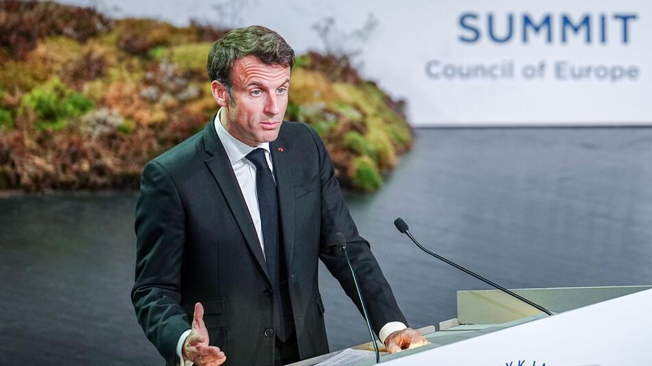 Emmanuel Macron, Präsident von Frankreich, spricht beim Gipfel des Europarates.