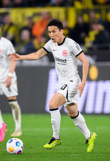 Makoto Hasebe im Trikot von Eintracht Frankfurt