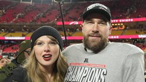 Taylor Swift und Travis Kelce machten ihre Beziehung 2023 öffentlich.