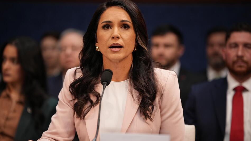 US-Geheimdienstchefin Tulsi Gabbard erklärt Rücktritt